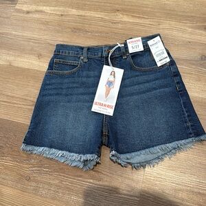 Celebrity pink shorts NWT